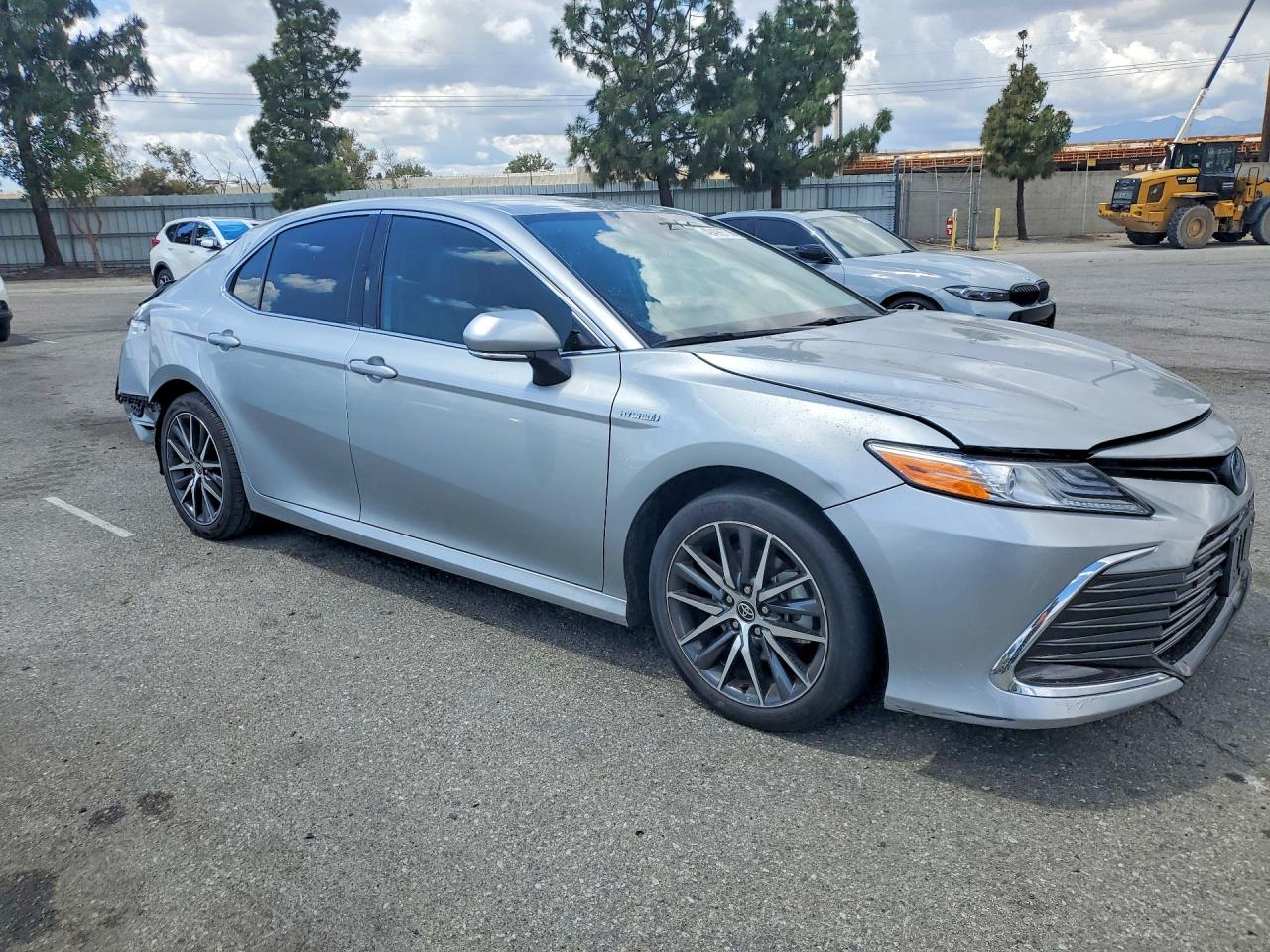 2021 TOYOTA CAMRY XLE photo 10