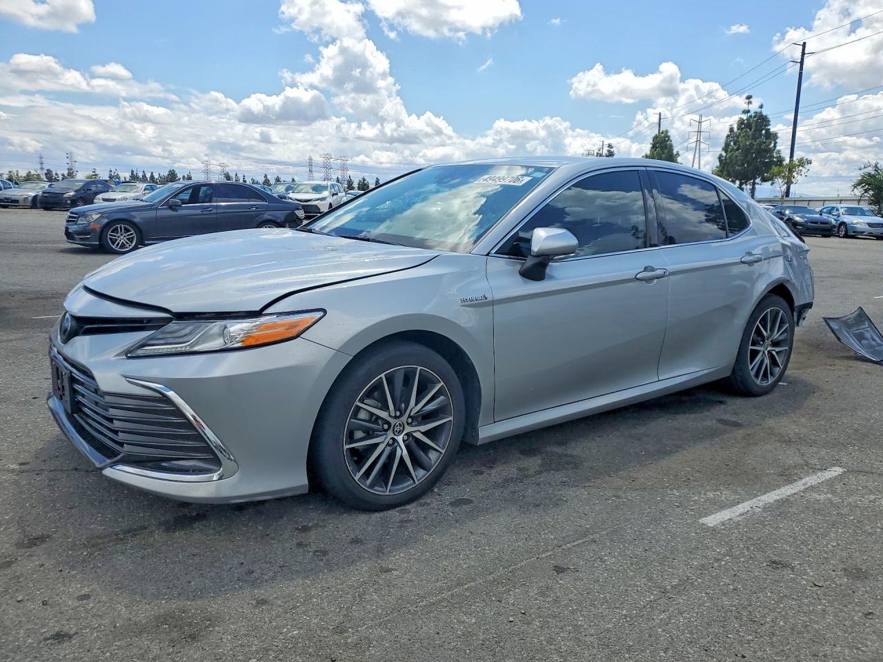 2021 TOYOTA CAMRY