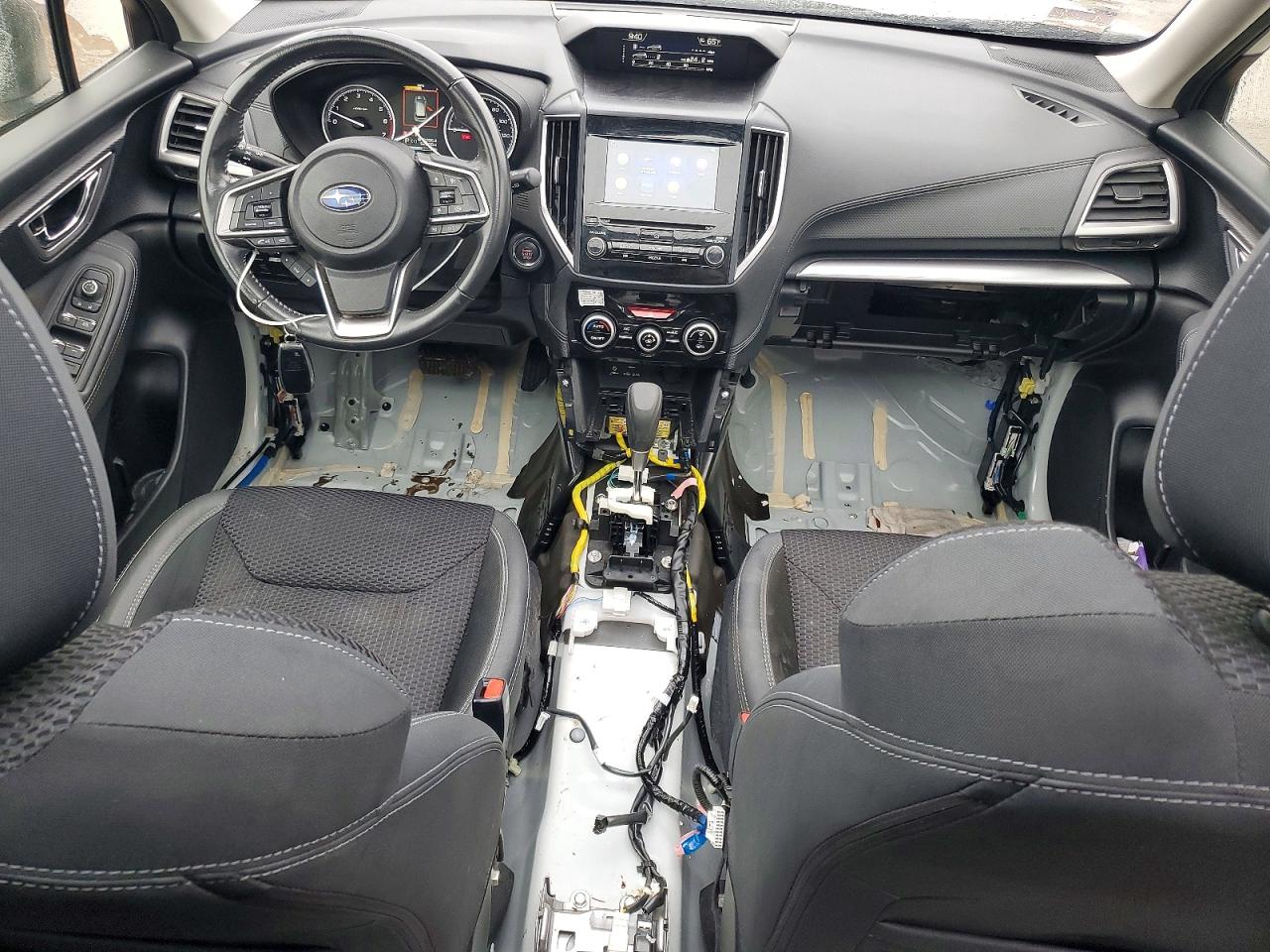 2020 SUBARU FORESTER PREMIUM photo 15