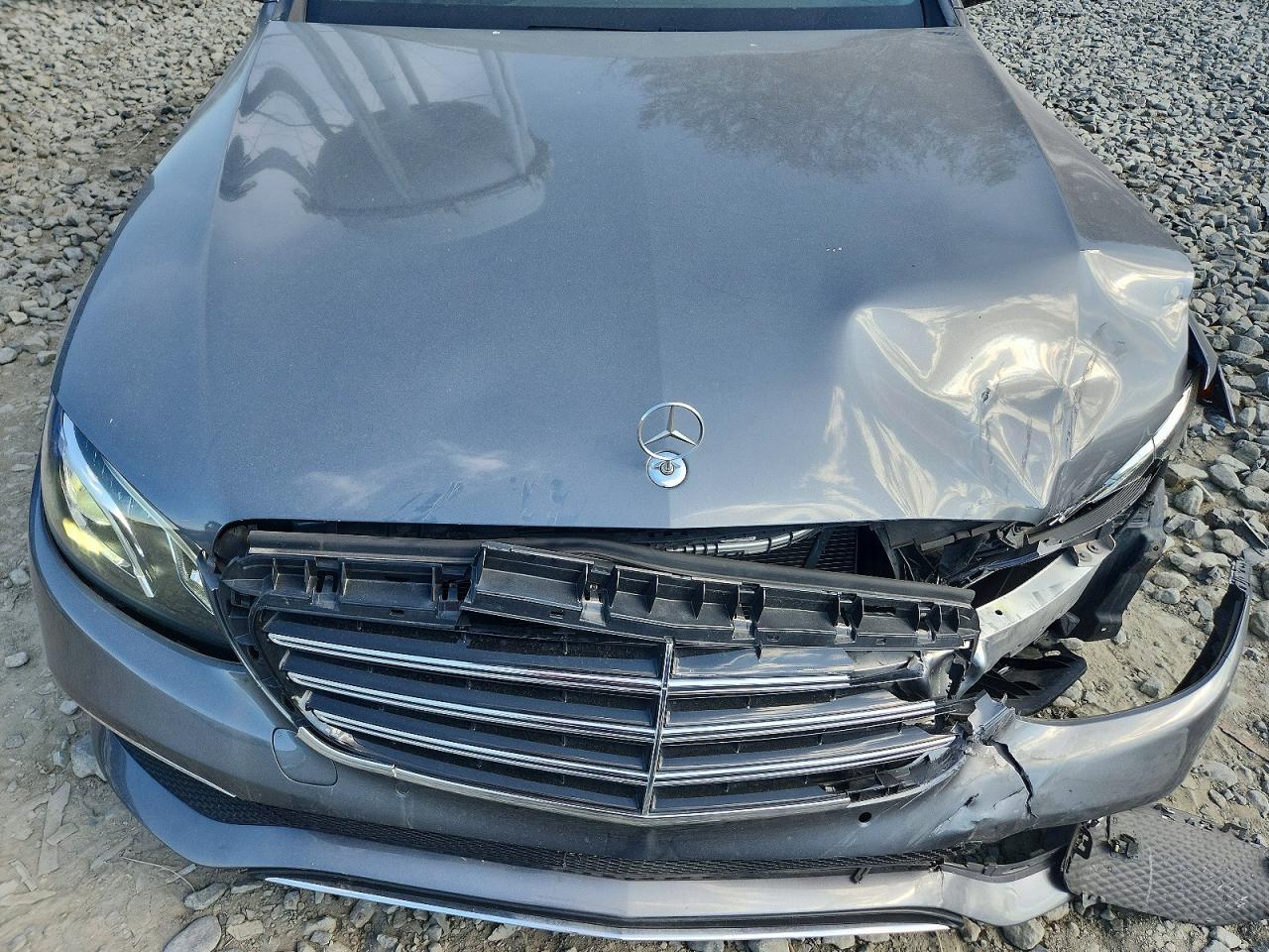 2017 MERCEDES-BENZ E 300 4MATIC photo 31