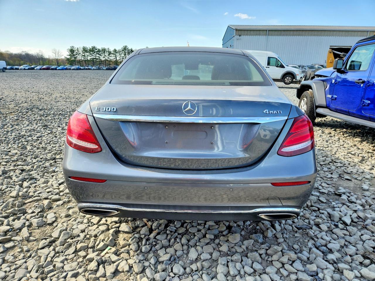 2017 MERCEDES-BENZ E 300 4MATIC photo 16