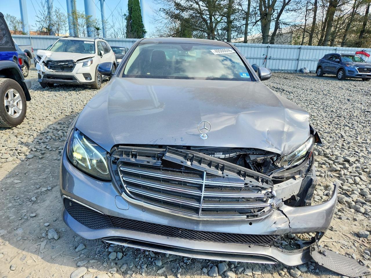 2017 MERCEDES-BENZ E 300 4MATIC photo 13