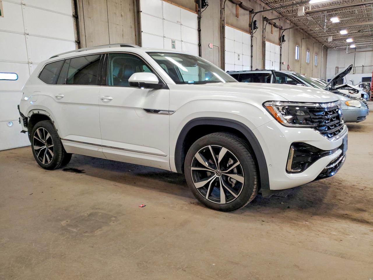 2024 VOLKSWAGEN ATLAS SEL PREMIUM R-LINE photo 7