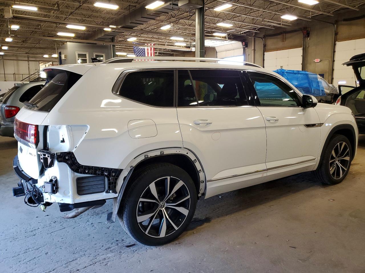 2024 VOLKSWAGEN ATLAS SEL PREMIUM R-LINE photo 5