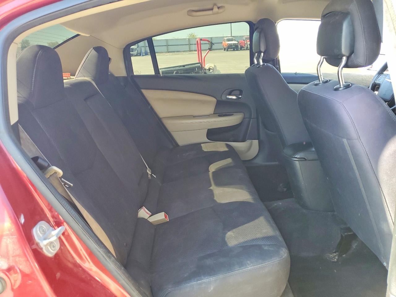 2013 CHRYSLER 200 LX photo 28