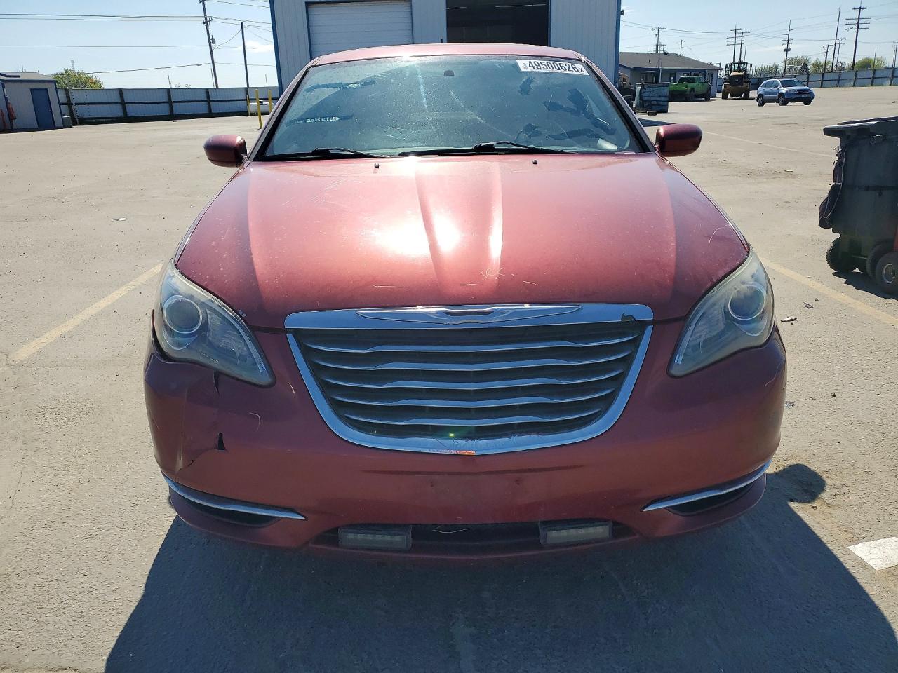 2013 CHRYSLER 200 LX photo 13
