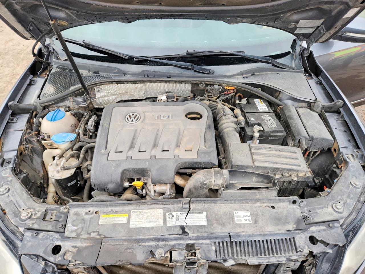 2014 VOLKSWAGEN PASSAT SEL photo 21