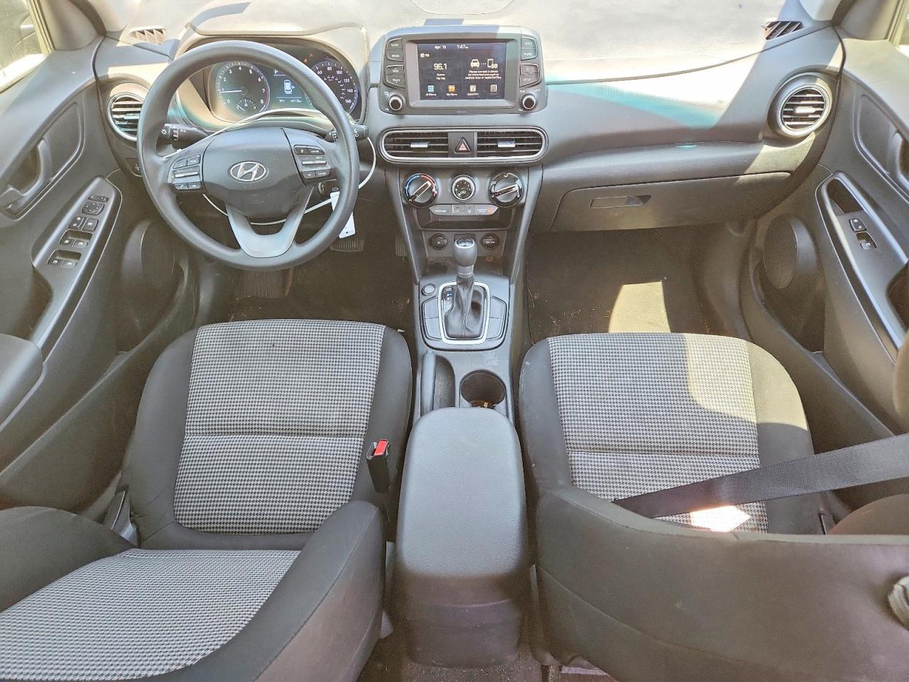 2020 HYUNDAI KONA SE photo 15