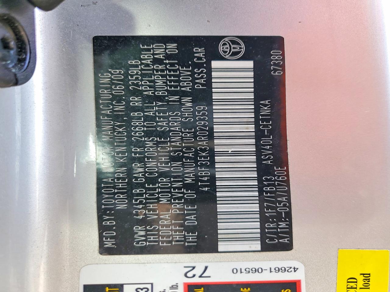 2010 TOYOTA CAMRY LE photo 37