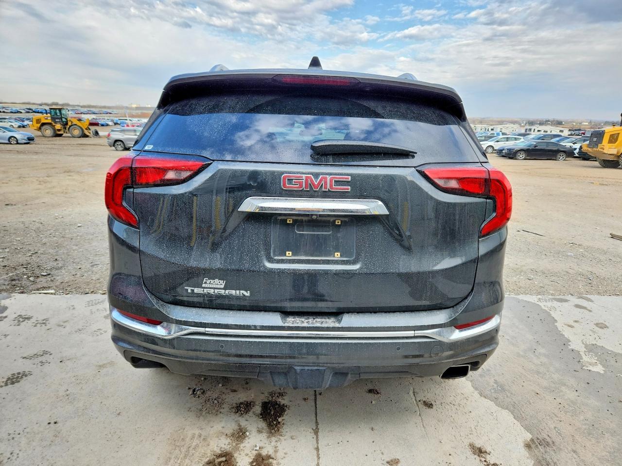 2020 GMC TERRAIN DENALI photo 11