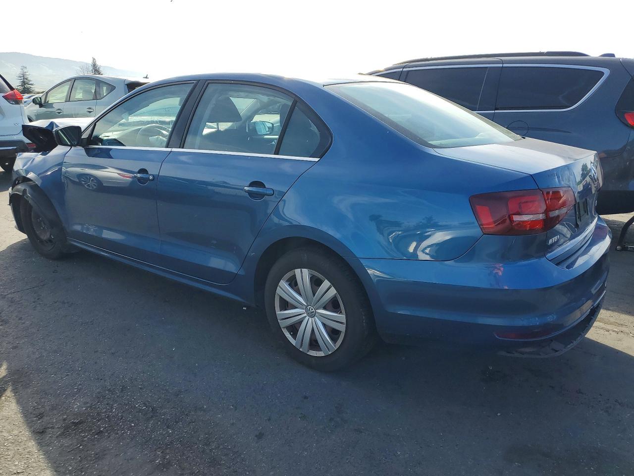 2017 VOLKSWAGEN JETTA S photo 3