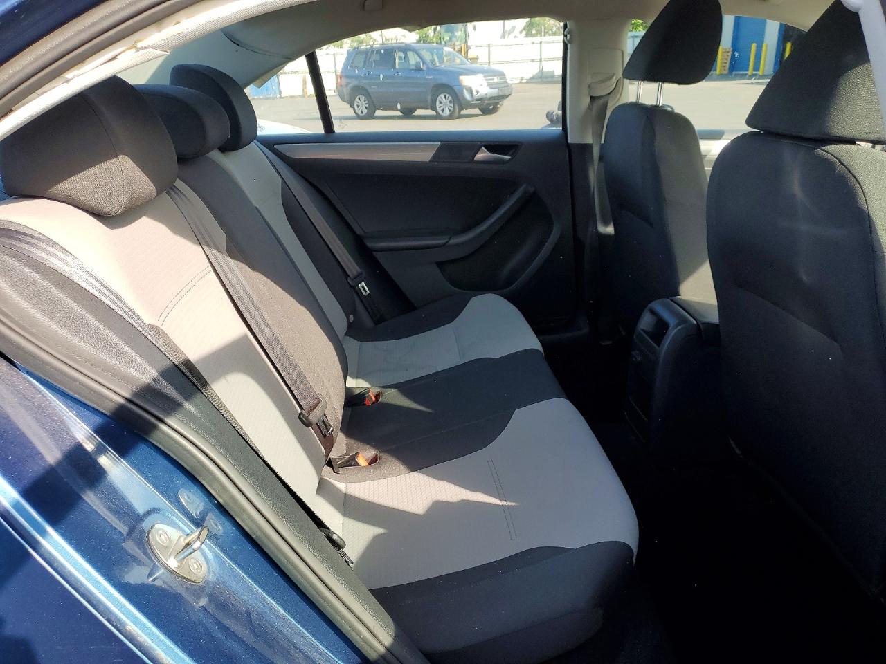 2017 VOLKSWAGEN JETTA S photo 19