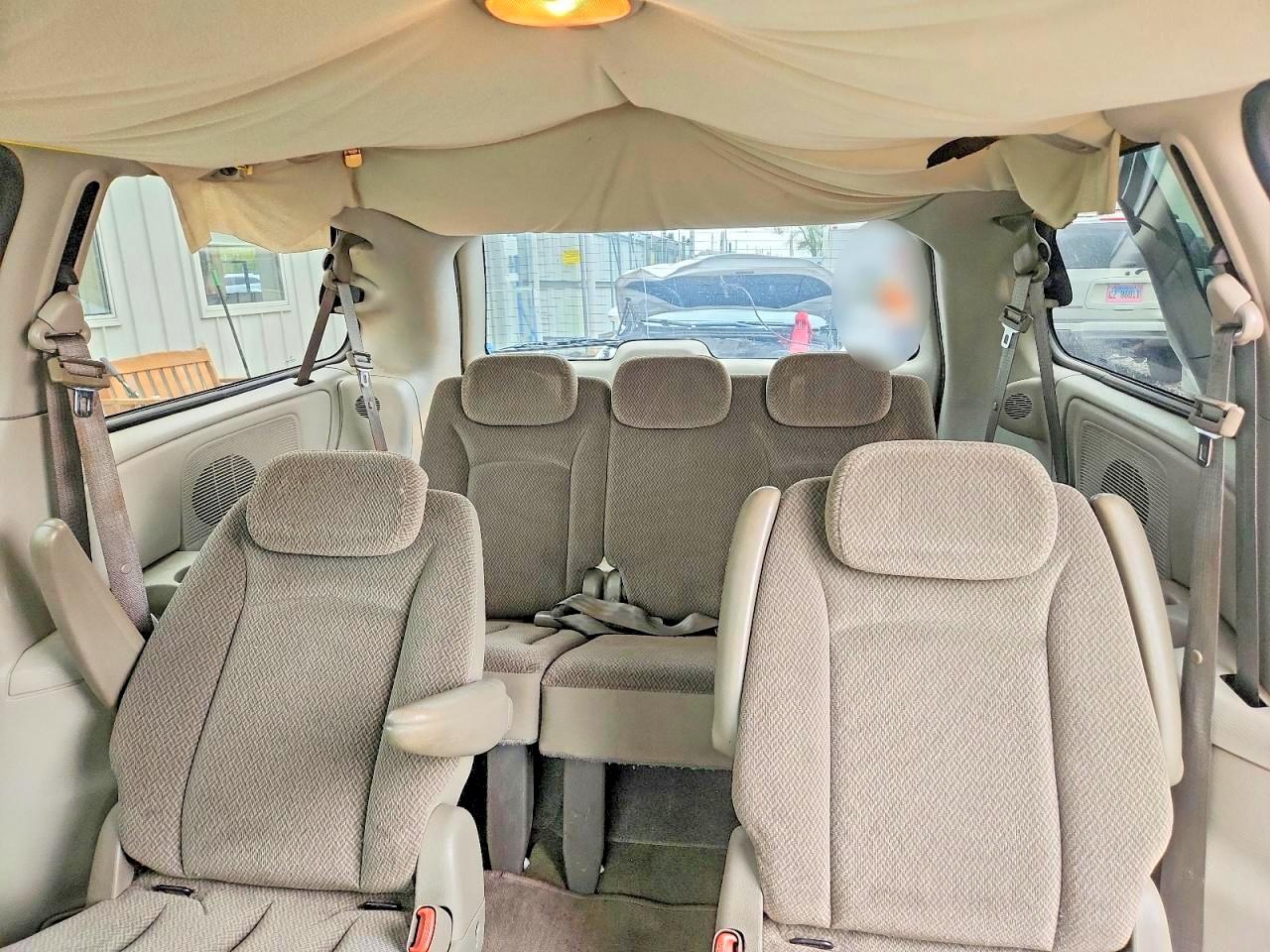 2006 CHRYSLER TOWN & COUNTRY LX photo 19
