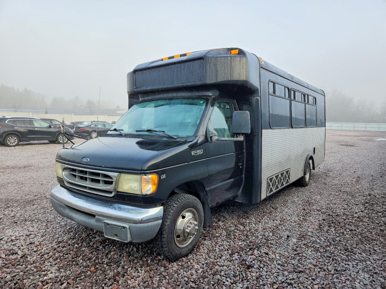 2002 FORD ECONOLINE E450 SUPER DUTY CUTAWAY VAN photo 3