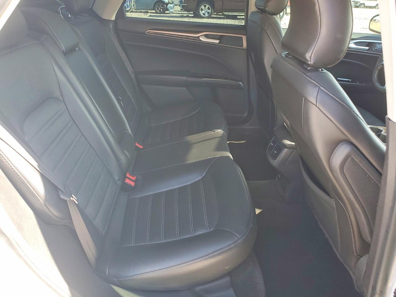 2015 FORD FUSION SE PHEV photo 19
