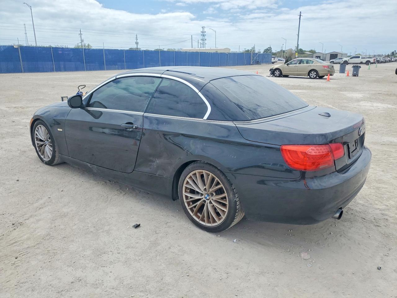 2011 BMW 335 I photo 4