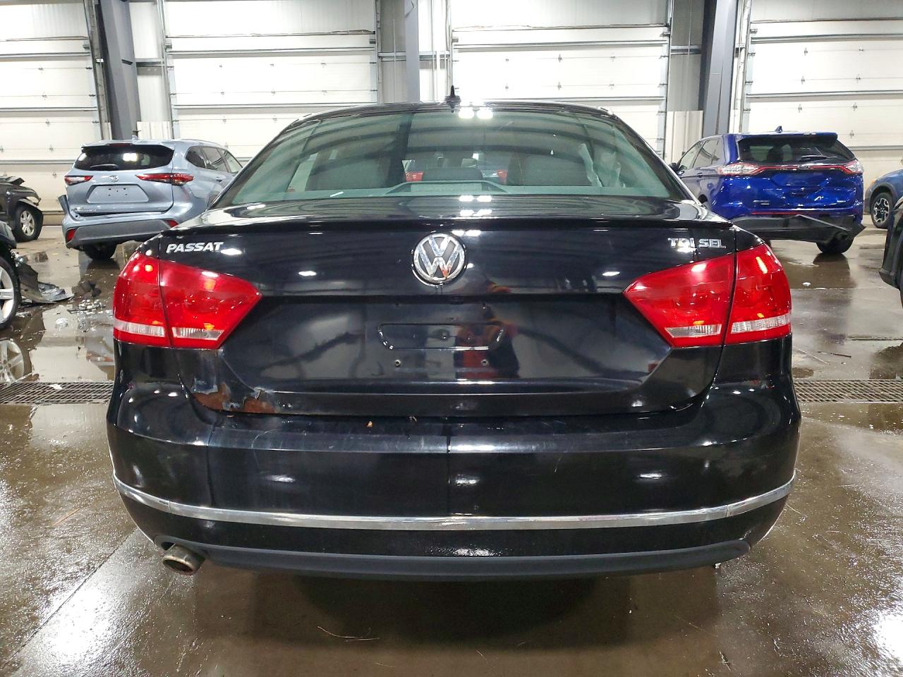 2015 VOLKSWAGEN PASSAT SEL photo 11