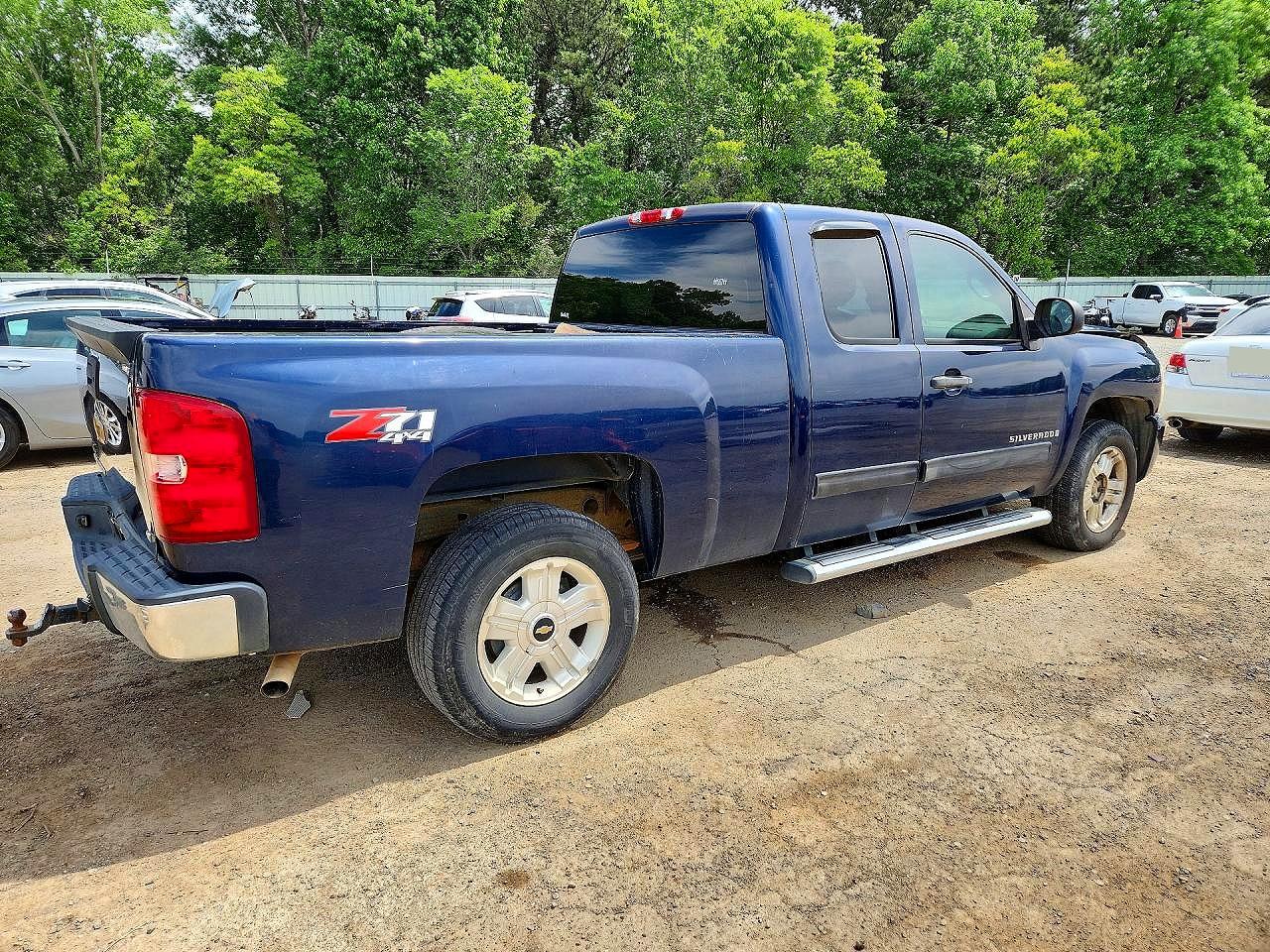 2009 CHEVROLET SILVERADO K1500 LT photo 7