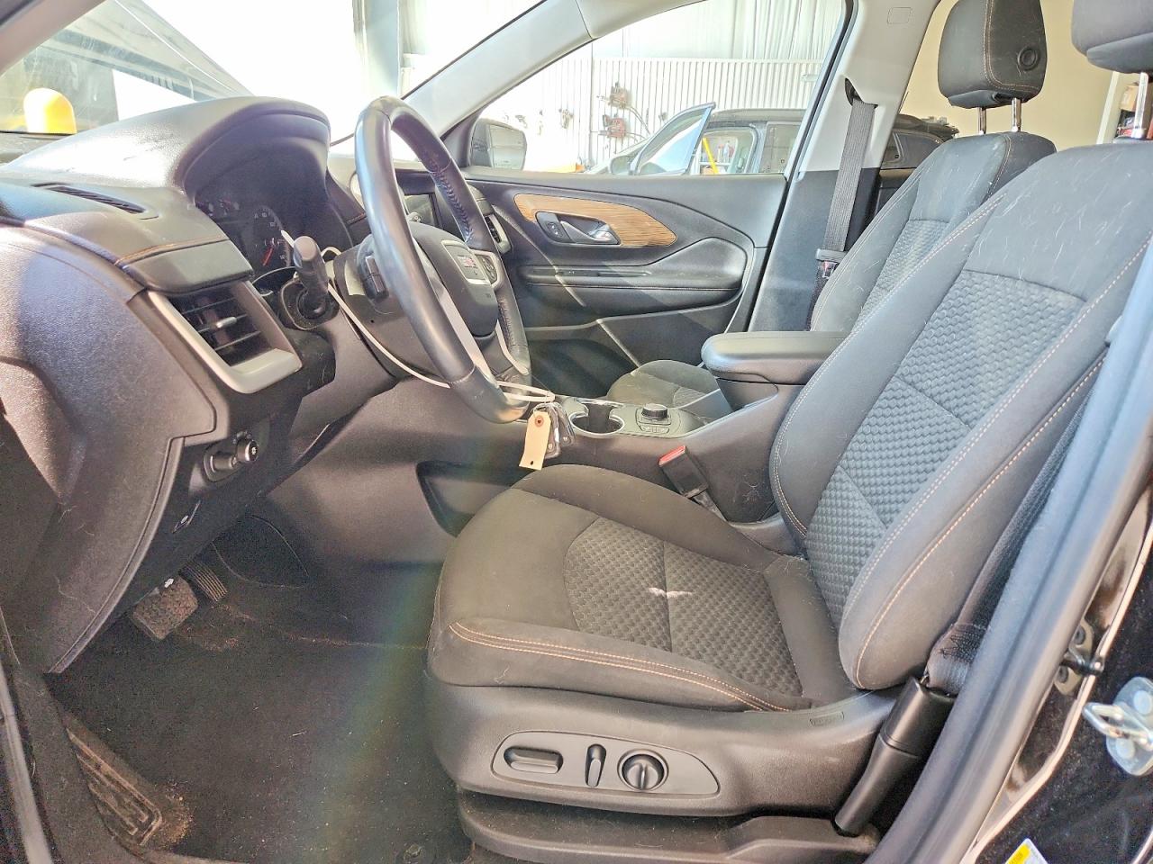 2018 GMC TERRAIN SLE photo 19