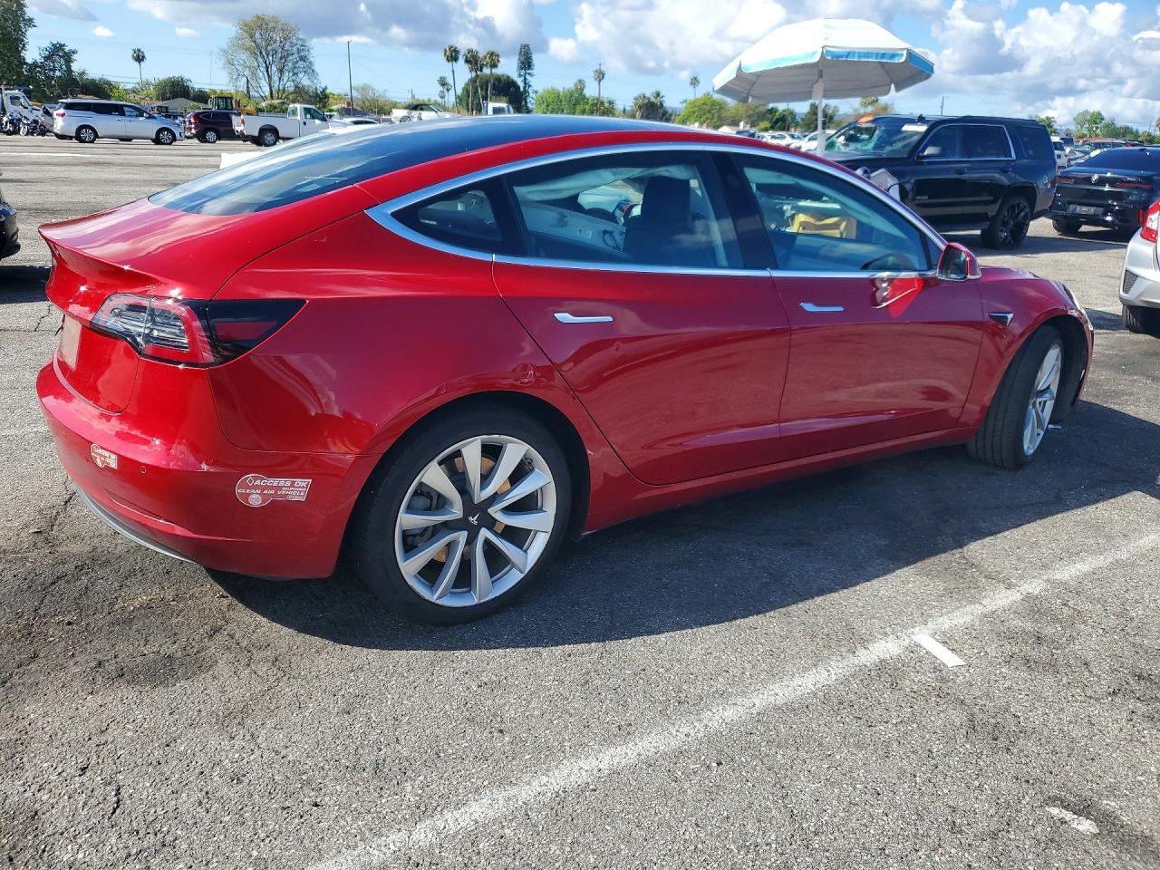2018 TESLA MODEL 3 photo 5