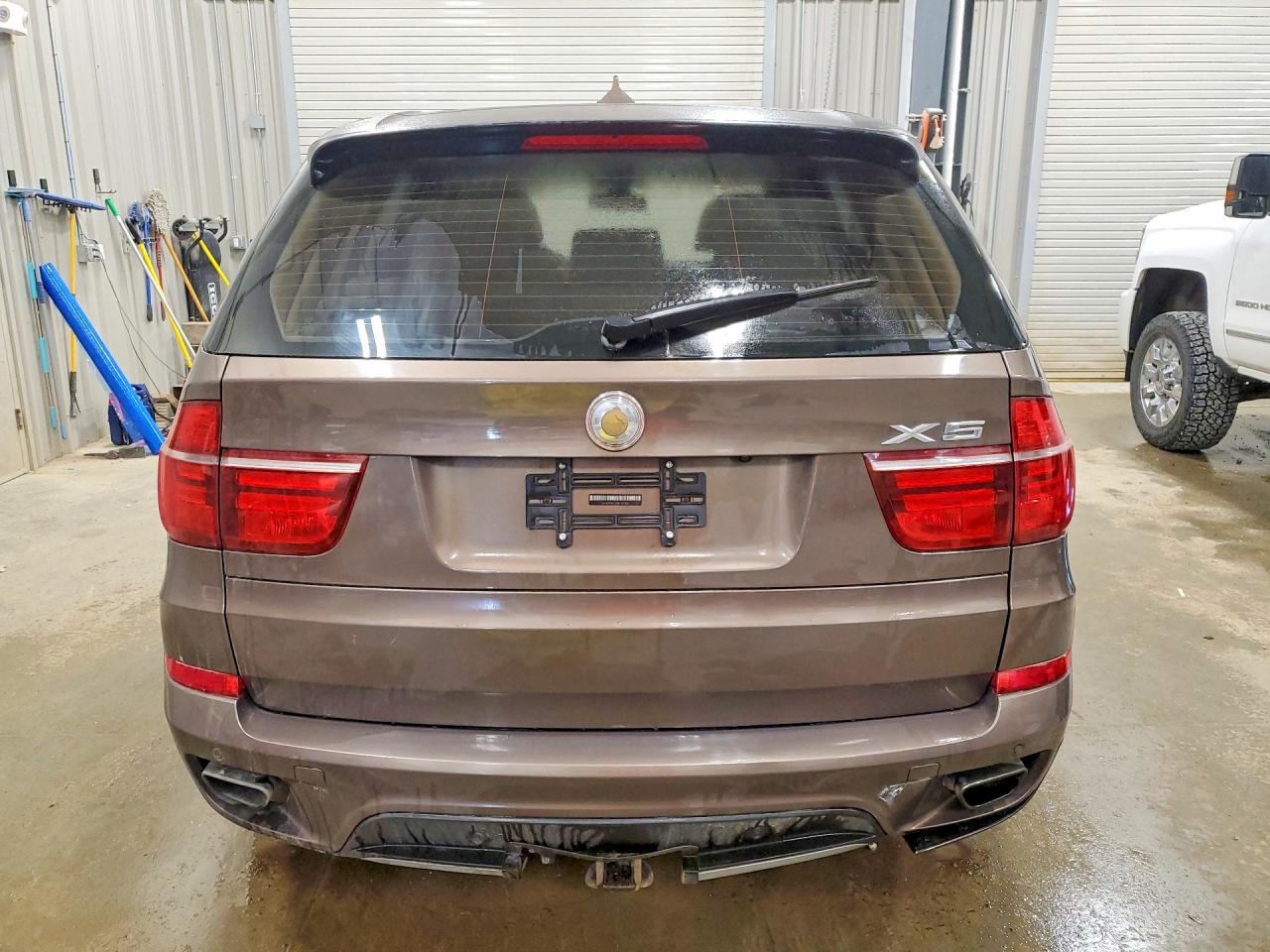 2011 BMW X5 XDRIVE50I photo 11