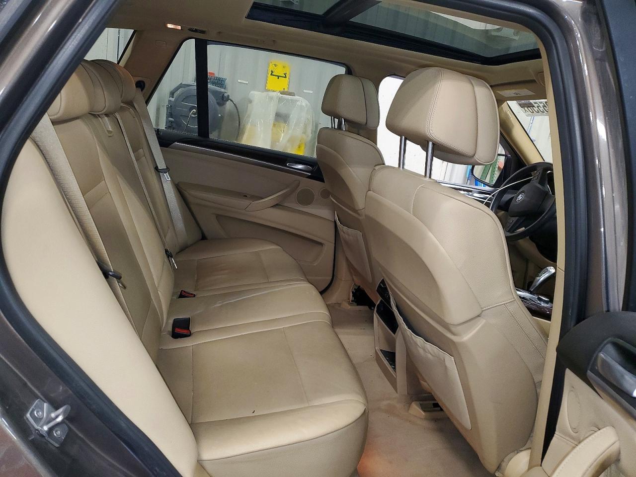 2011 BMW X5 XDRIVE50I photo 21