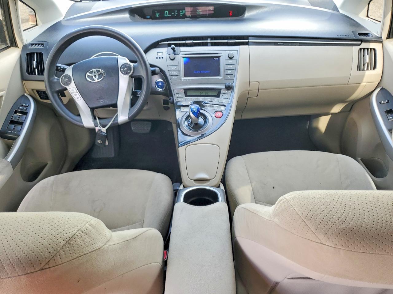 2013 TOYOTA PRIUS THREE photo 8