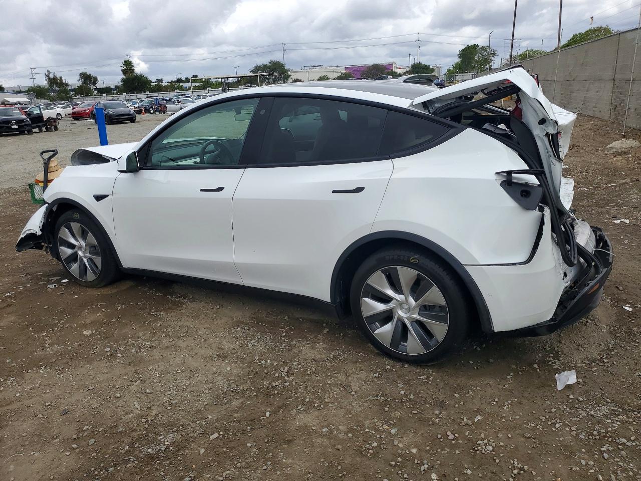 2021 TESLA MODEL Y photo 3