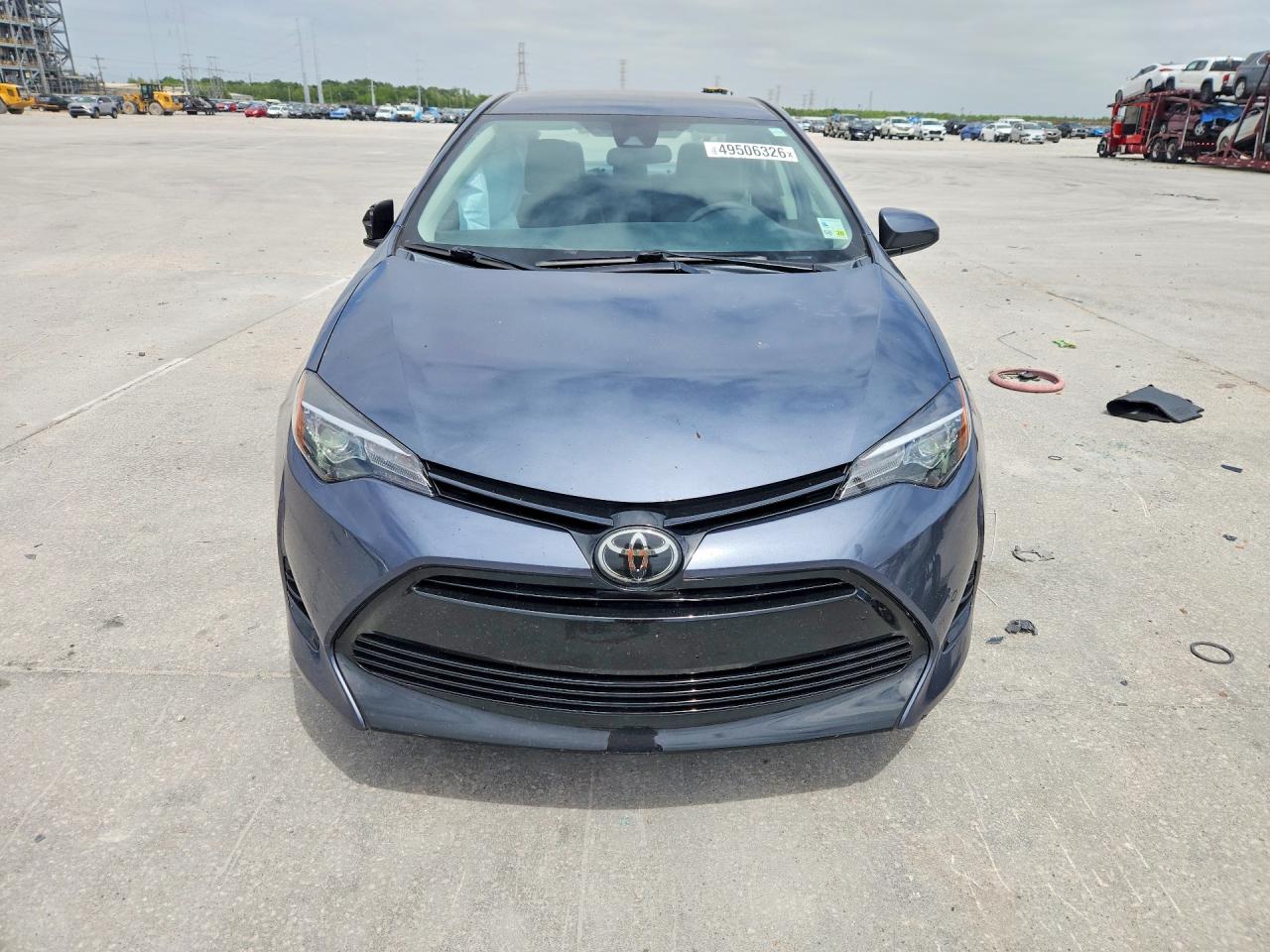 2018 TOYOTA COROLLA LE photo 9