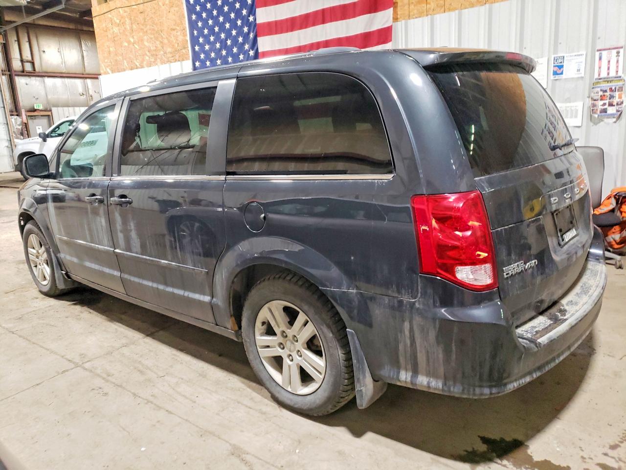 2012 DODGE GRAND CARAVAN CREW photo 4