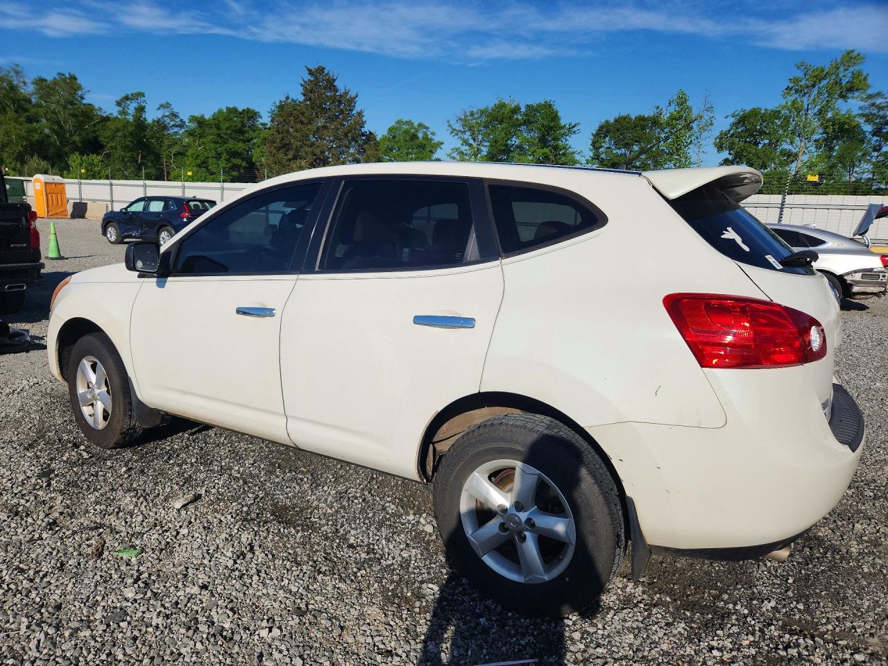 2010 NISSAN ROGUE SL photo 2