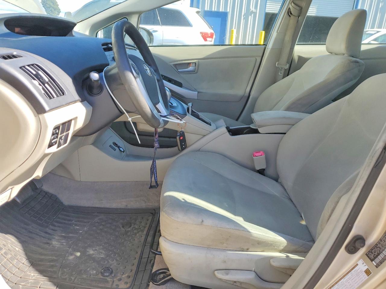2010 TOYOTA PRIUS II photo 19