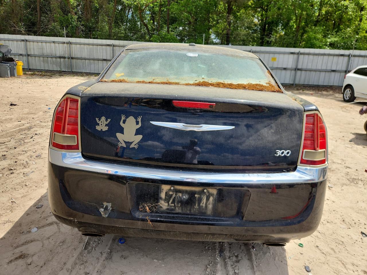 2014 CHRYSLER 300 photo 16