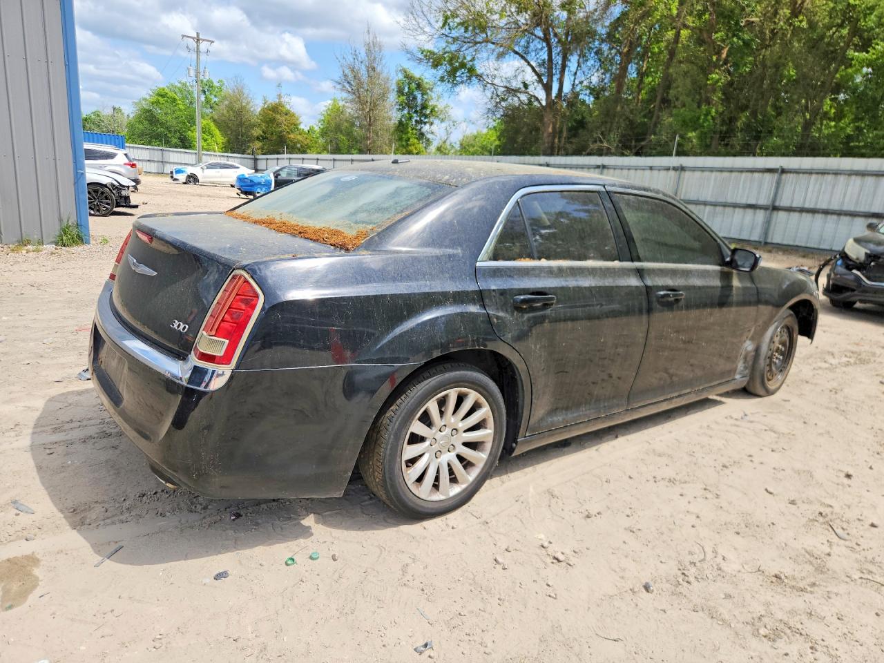 2014 CHRYSLER 300 photo 7