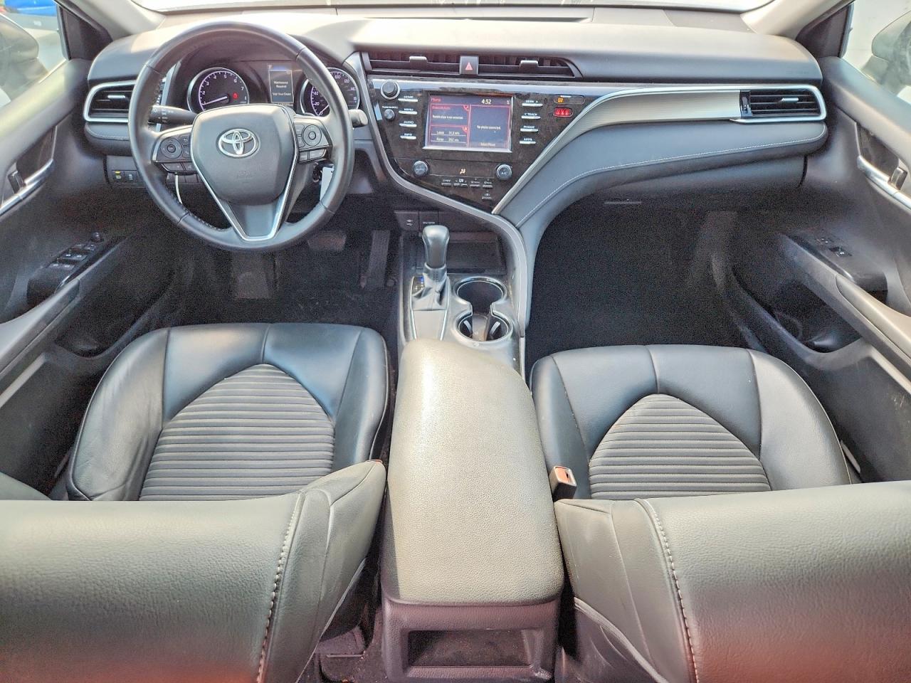 2018 TOYOTA CAMRY SE photo 15