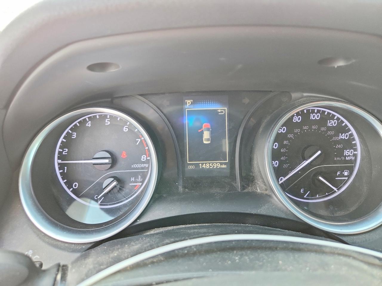 2018 TOYOTA CAMRY SE photo 17