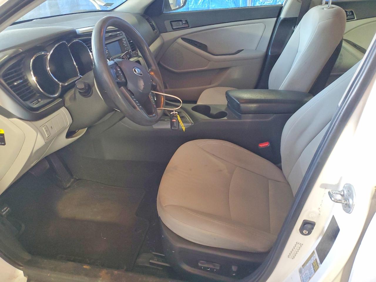 2013 KIA OPTIMA LX photo 13