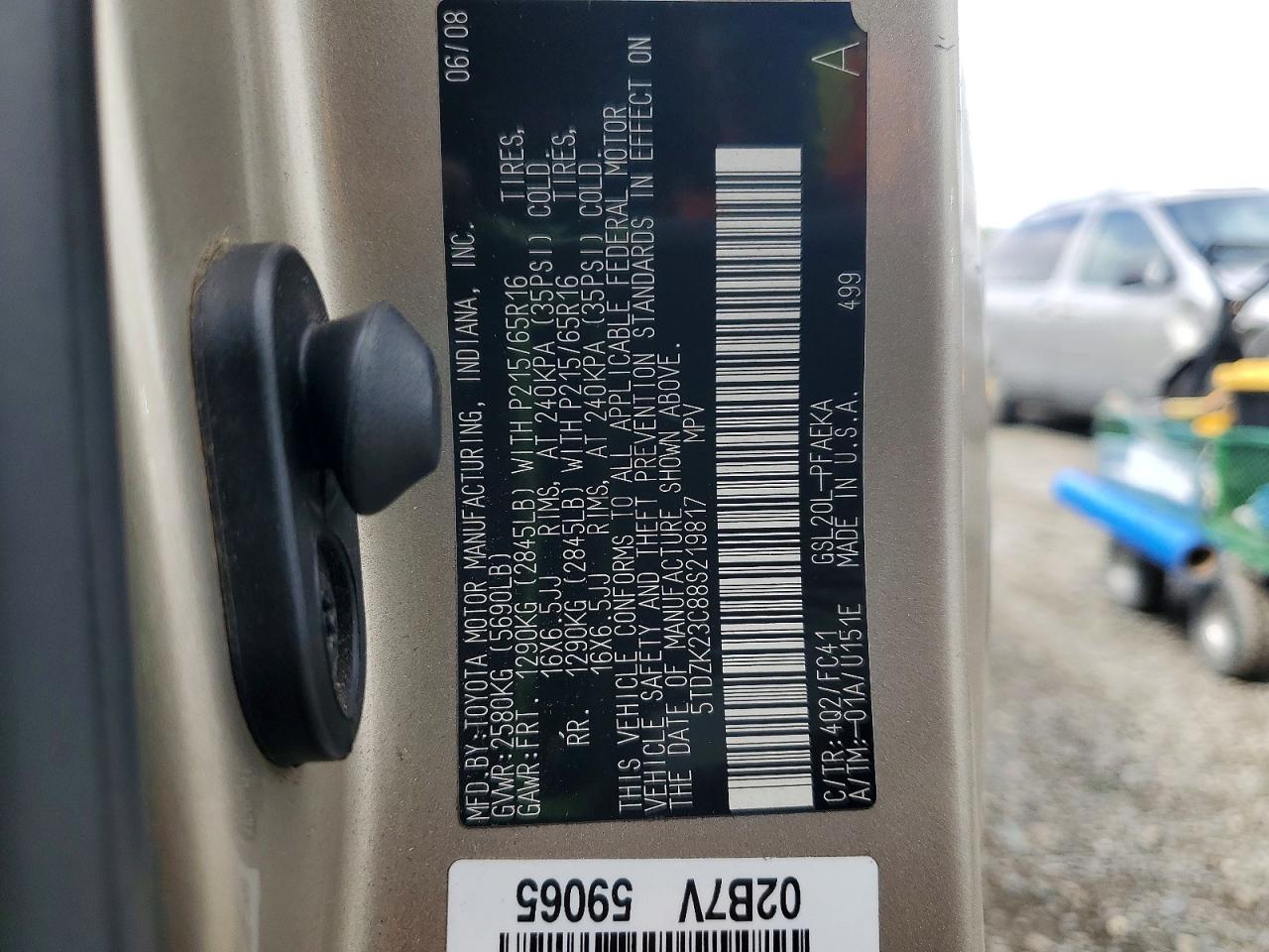2008 TOYOTA SIENNA LE 7-PASSENGER photo 37