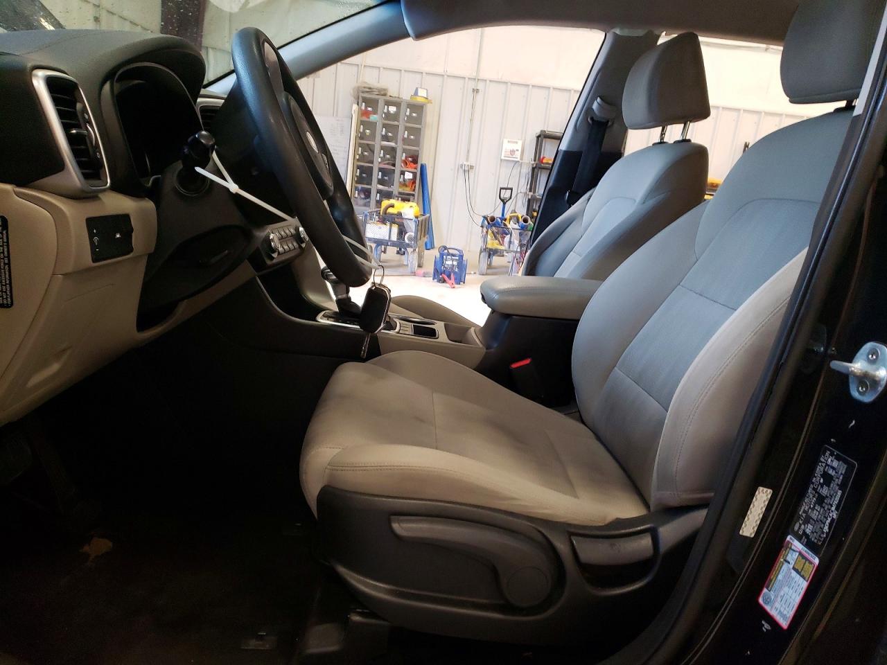 2021 KIA SPORTAGE LX photo 13