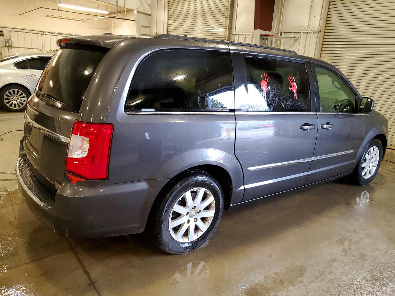 2015 CHRYSLER TOWN & COUNTRY TOURING photo 7