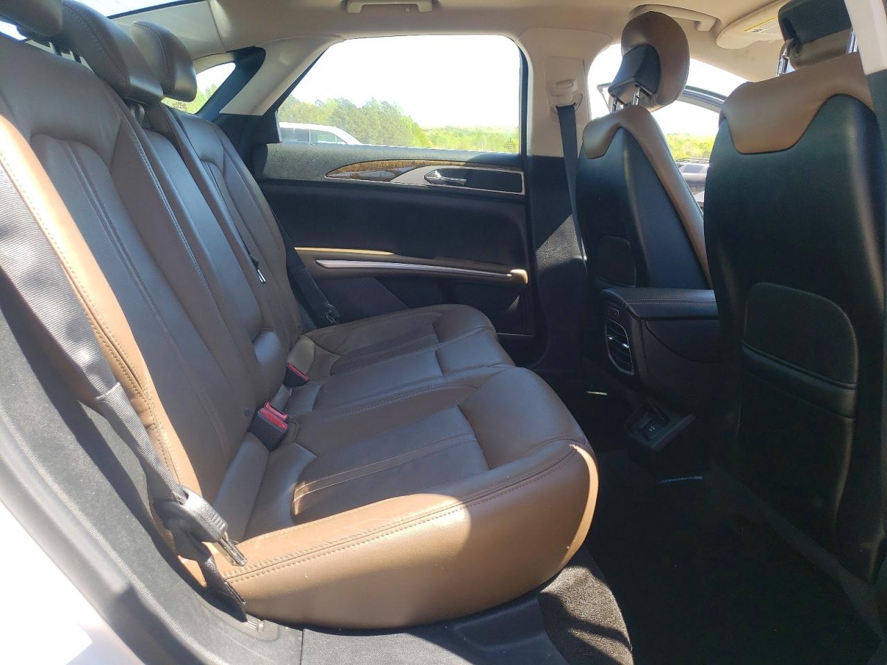 2016 LINCOLN MKZ HYBRID photo 19