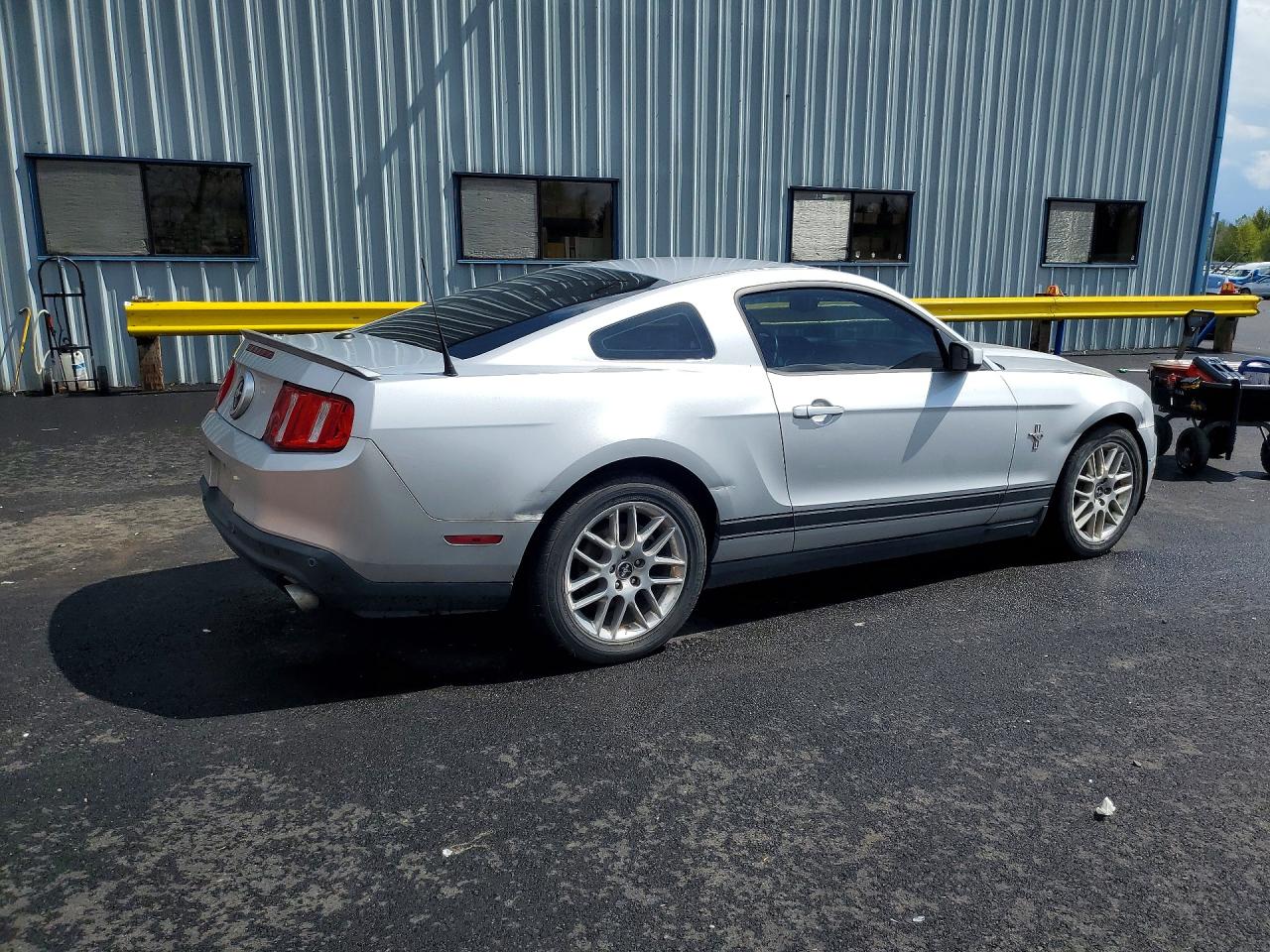 2012 FORD MUSTANG photo 7