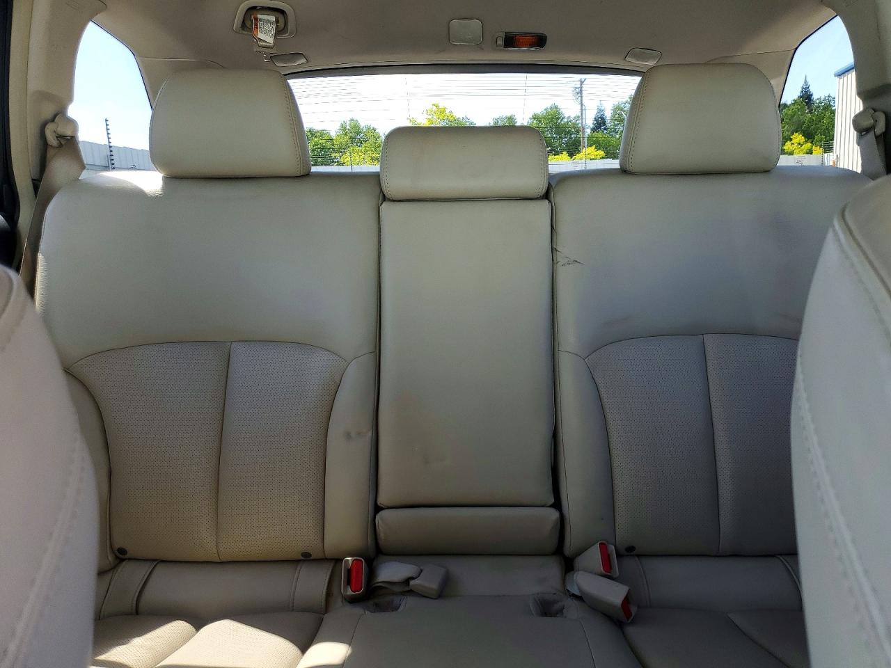 2011 SUBARU OUTBACK 2.5I LIMITED photo 19
