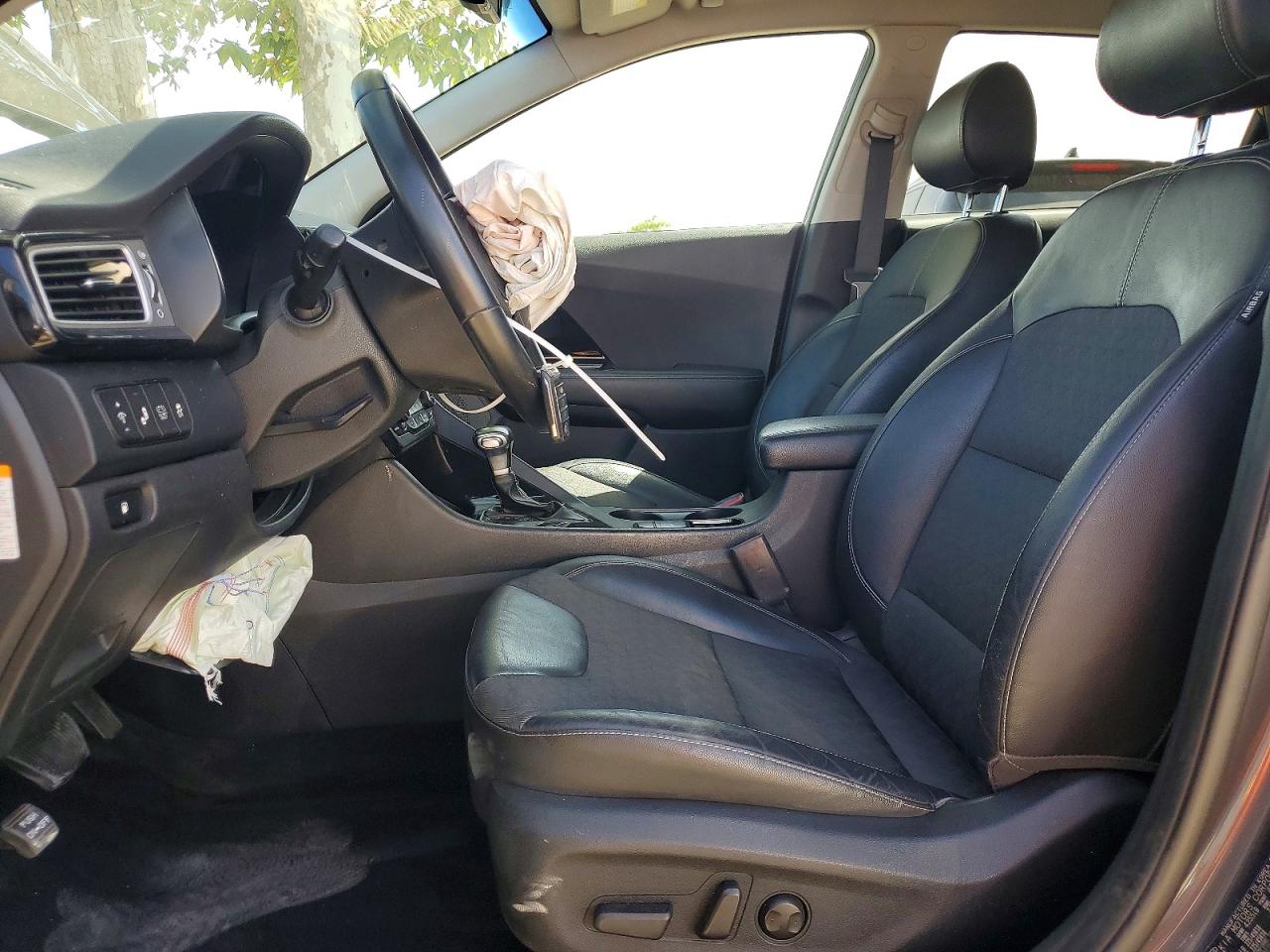 2018 KIA NIRO EX photo 13