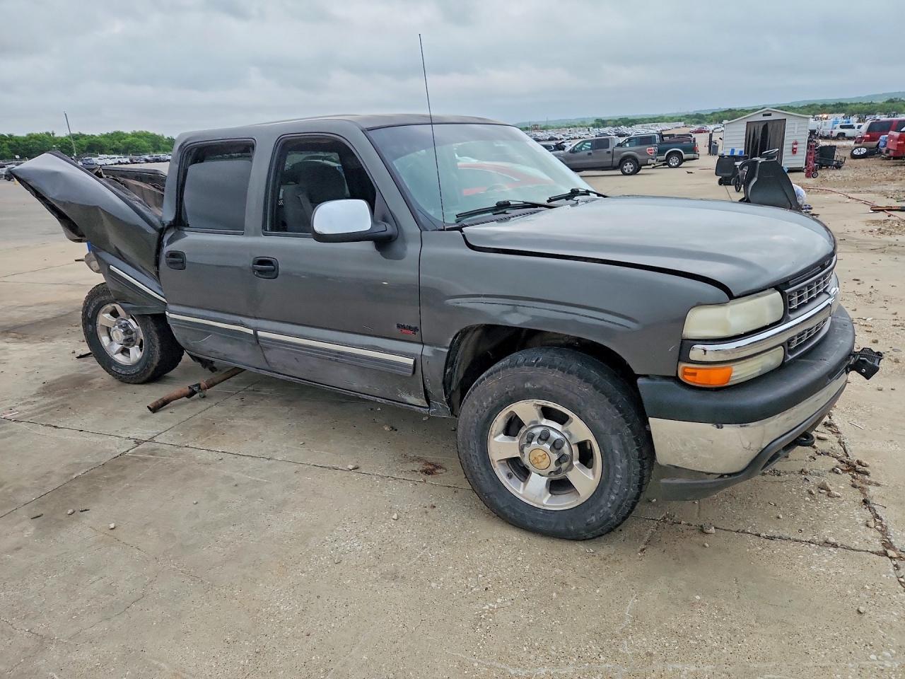 2002 CHEVROLET SILVERADO C1500 HEAVY DUTY photo 7
