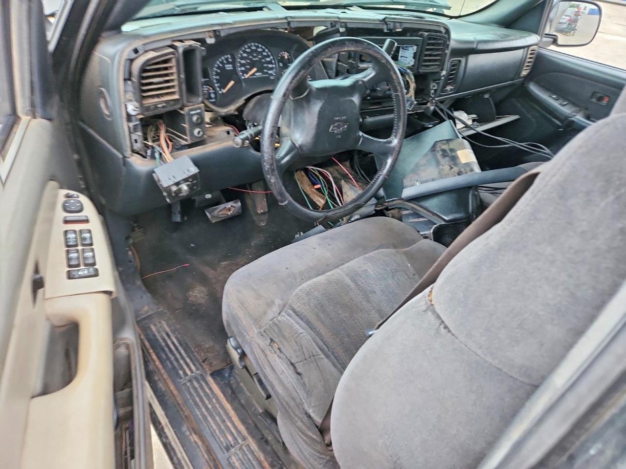 2002 CHEVROLET SILVERADO C1500 HEAVY DUTY photo 15