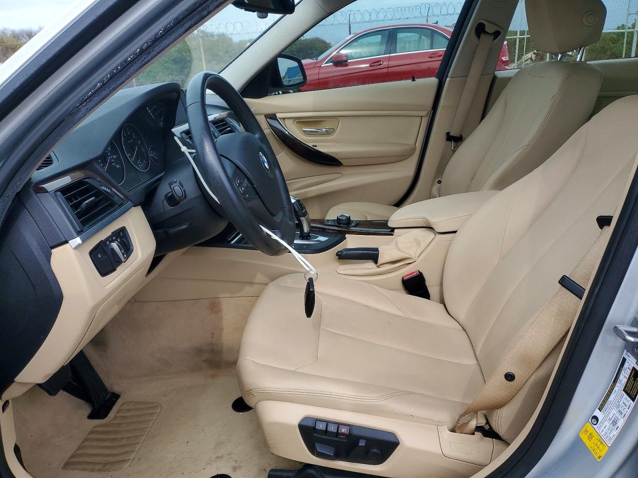 2015 BMW 320 I photo 19