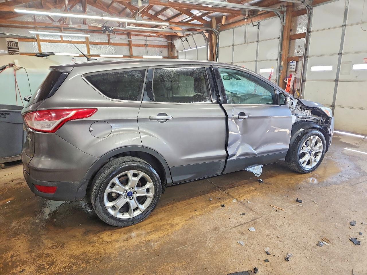 2013 FORD ESCAPE SEL photo 5