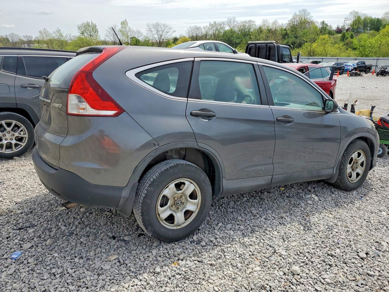 2013 HONDA CR-V LX photo 5