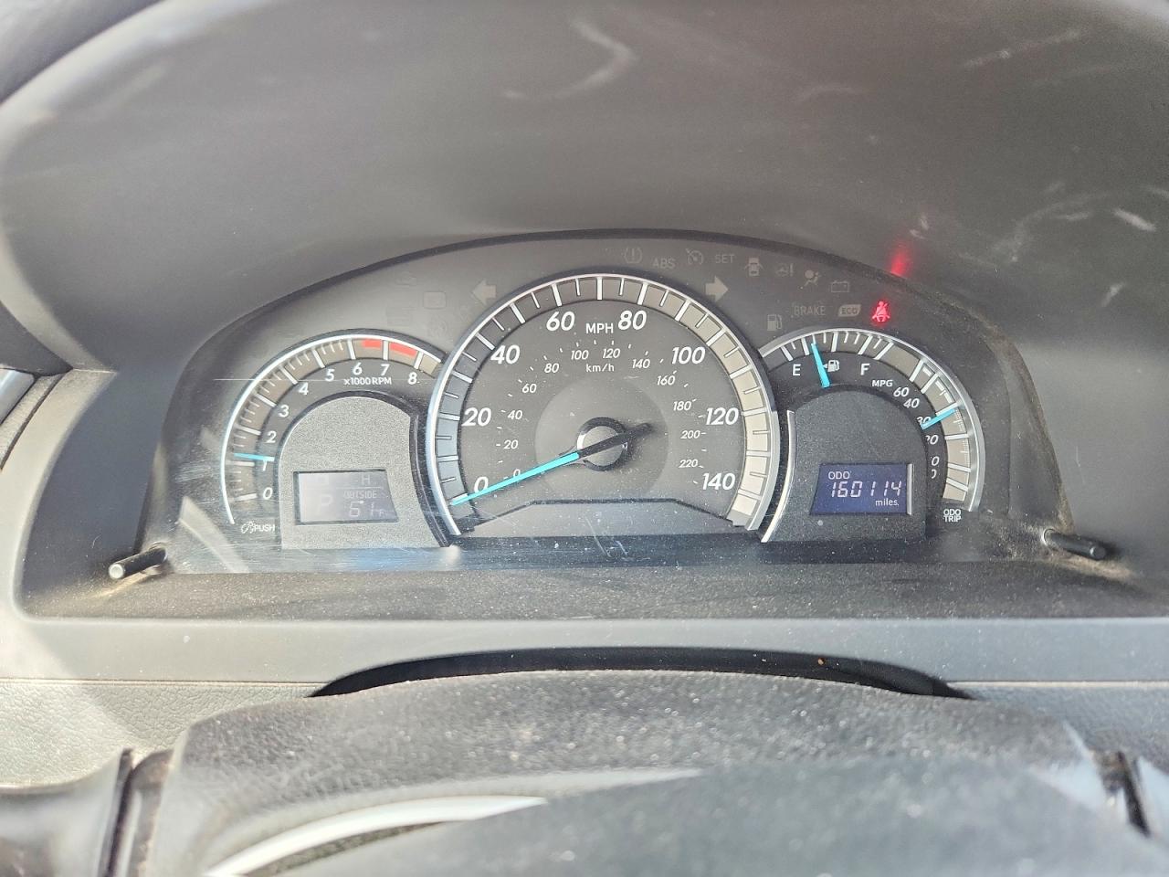 2012 TOYOTA CAMRY SE photo 25